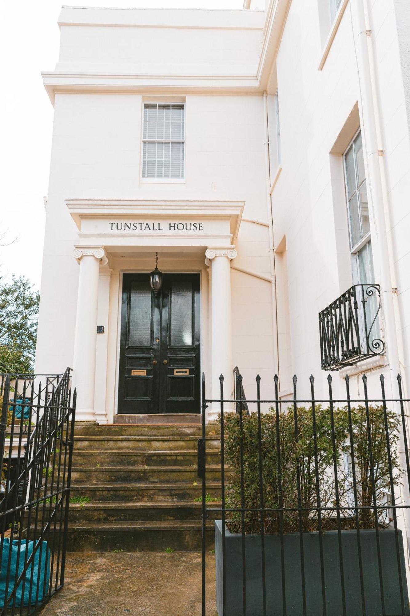 Tunstall House Τσέλτενχαμ Εξωτερικό φωτογραφία